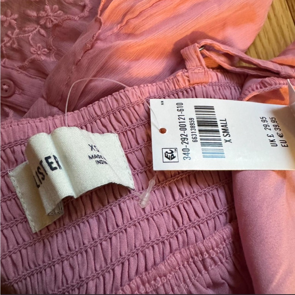 Pink Hollister Tank - Picture 3 of 3